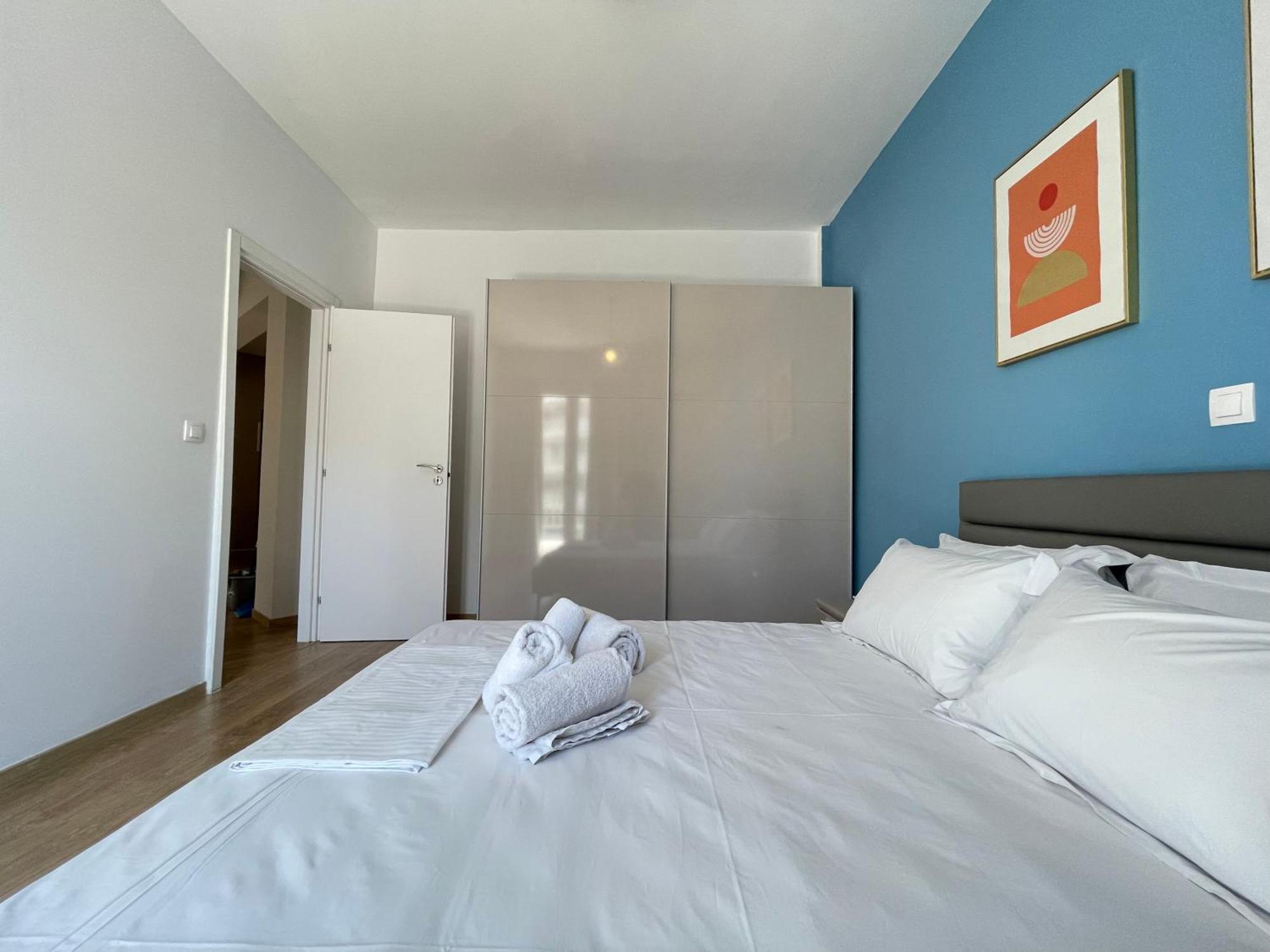 Athenean Bnb Seaside Serenity Steps From The Riviera 外观 照片