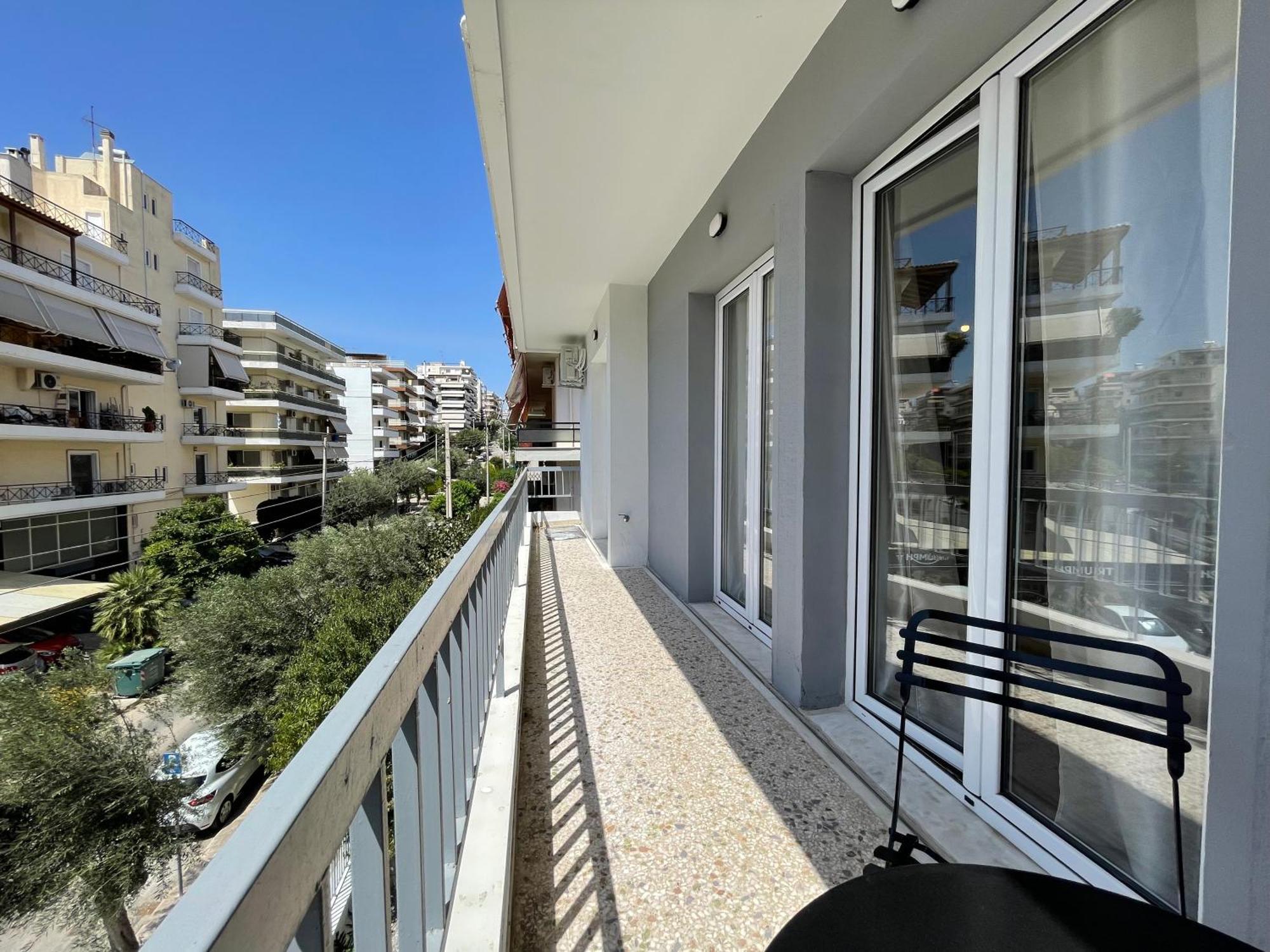 Athenean Bnb Seaside Serenity Steps From The Riviera 外观 照片