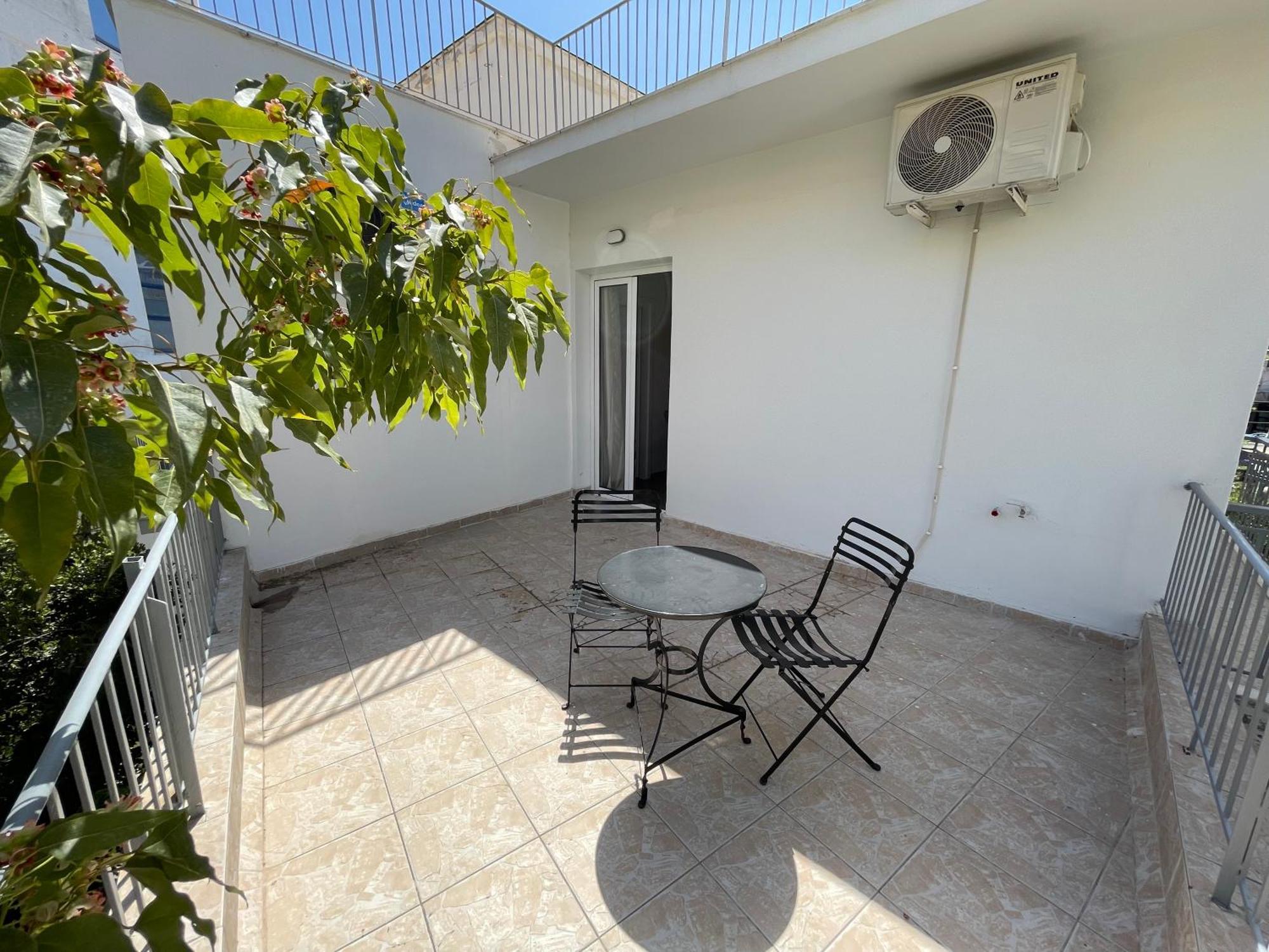 Athenean Bnb Seaside Serenity Steps From The Riviera 外观 照片
