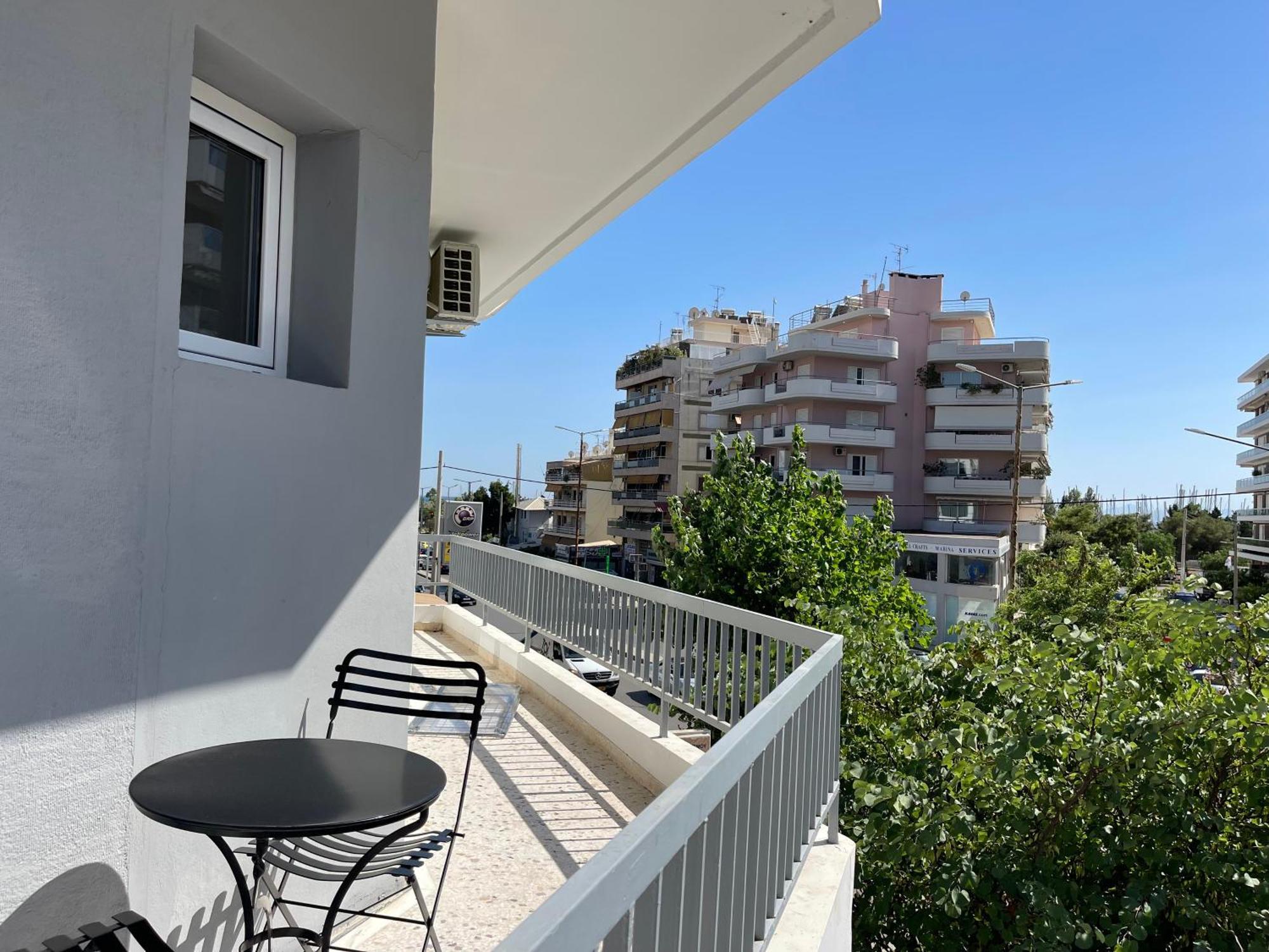 Athenean Bnb Seaside Serenity Steps From The Riviera 外观 照片